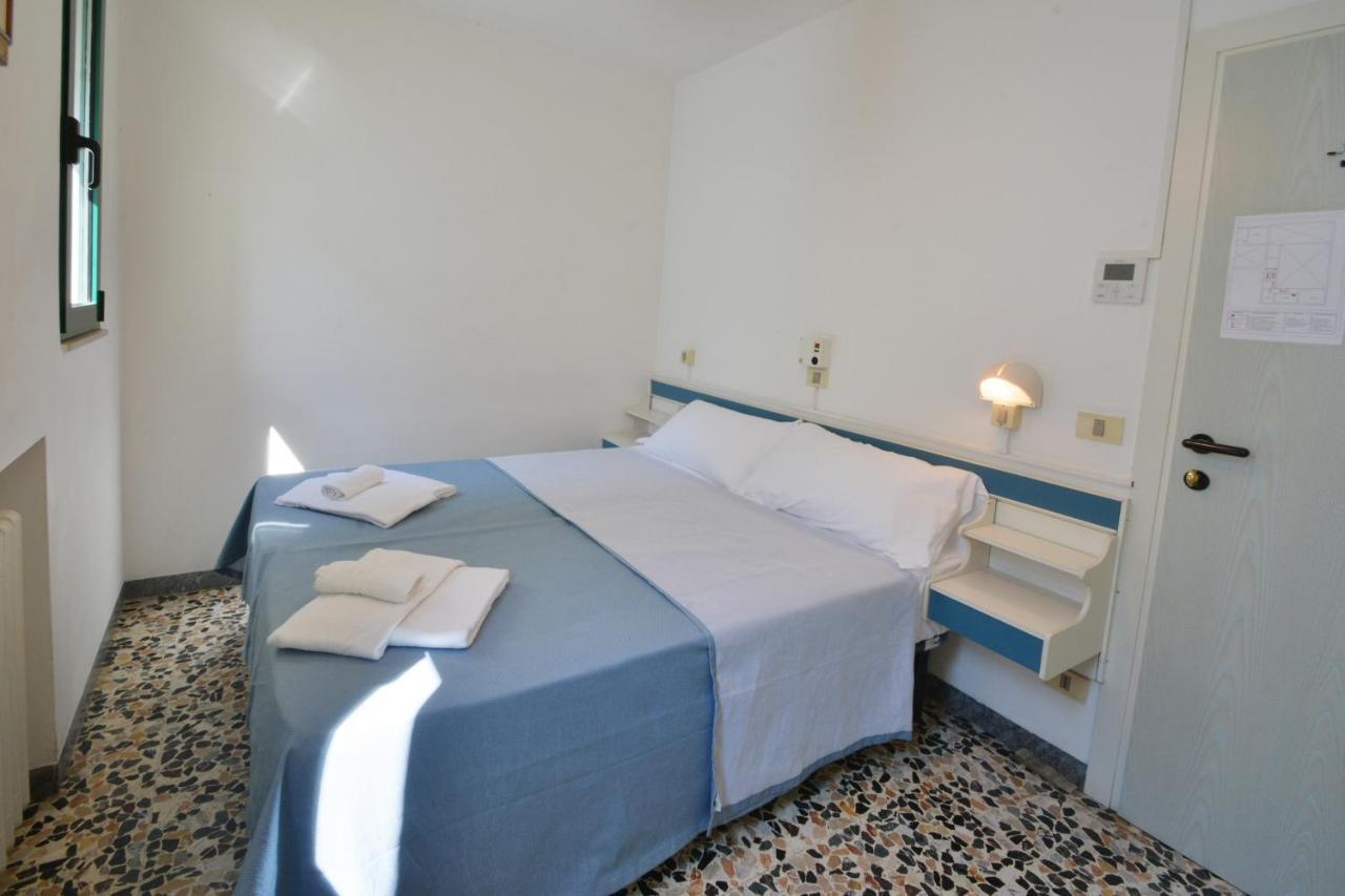 Hotel Maddalena マリーナ・ディ・ラヴェンナ エクステリア 写真