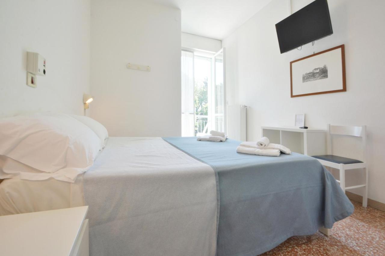 Hotel Maddalena マリーナ・ディ・ラヴェンナ エクステリア 写真