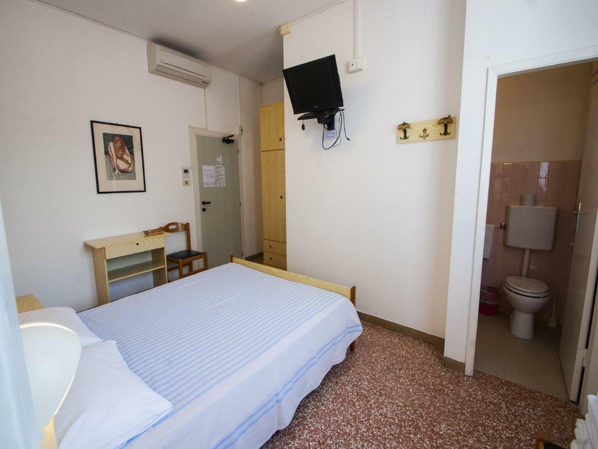 Hotel Maddalena マリーナ・ディ・ラヴェンナ エクステリア 写真